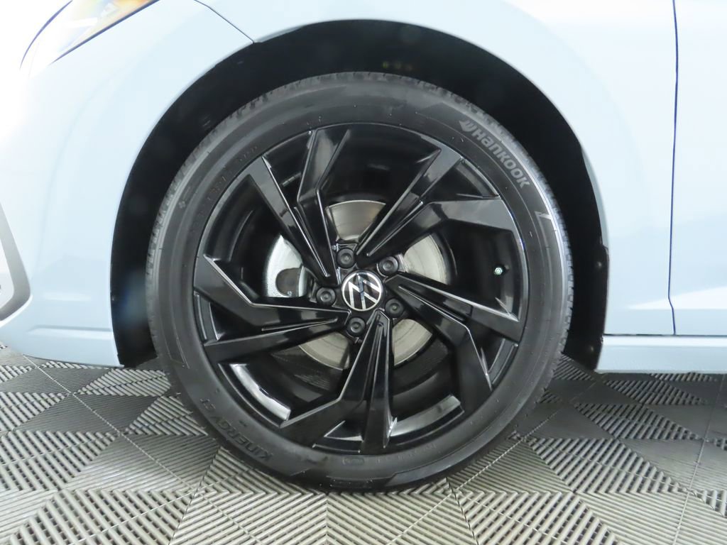 New 2026 Volkswagen Jetta SE image 30