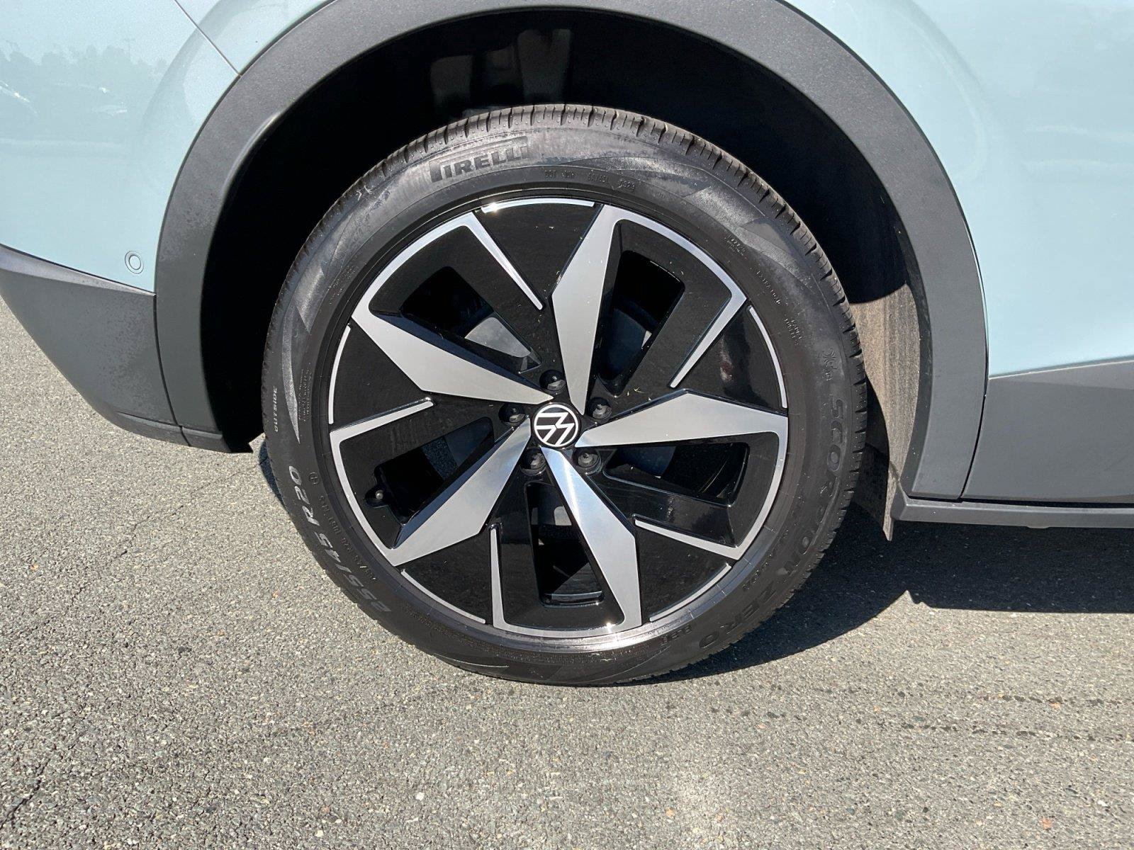 Used 2023 Volkswagen ID.4 Pro S AWD/4WD image 16