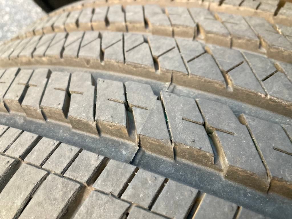 New 2024 Jeep Grand Cherokee Limited 4xe w/ Luxury Tech Group II image 28