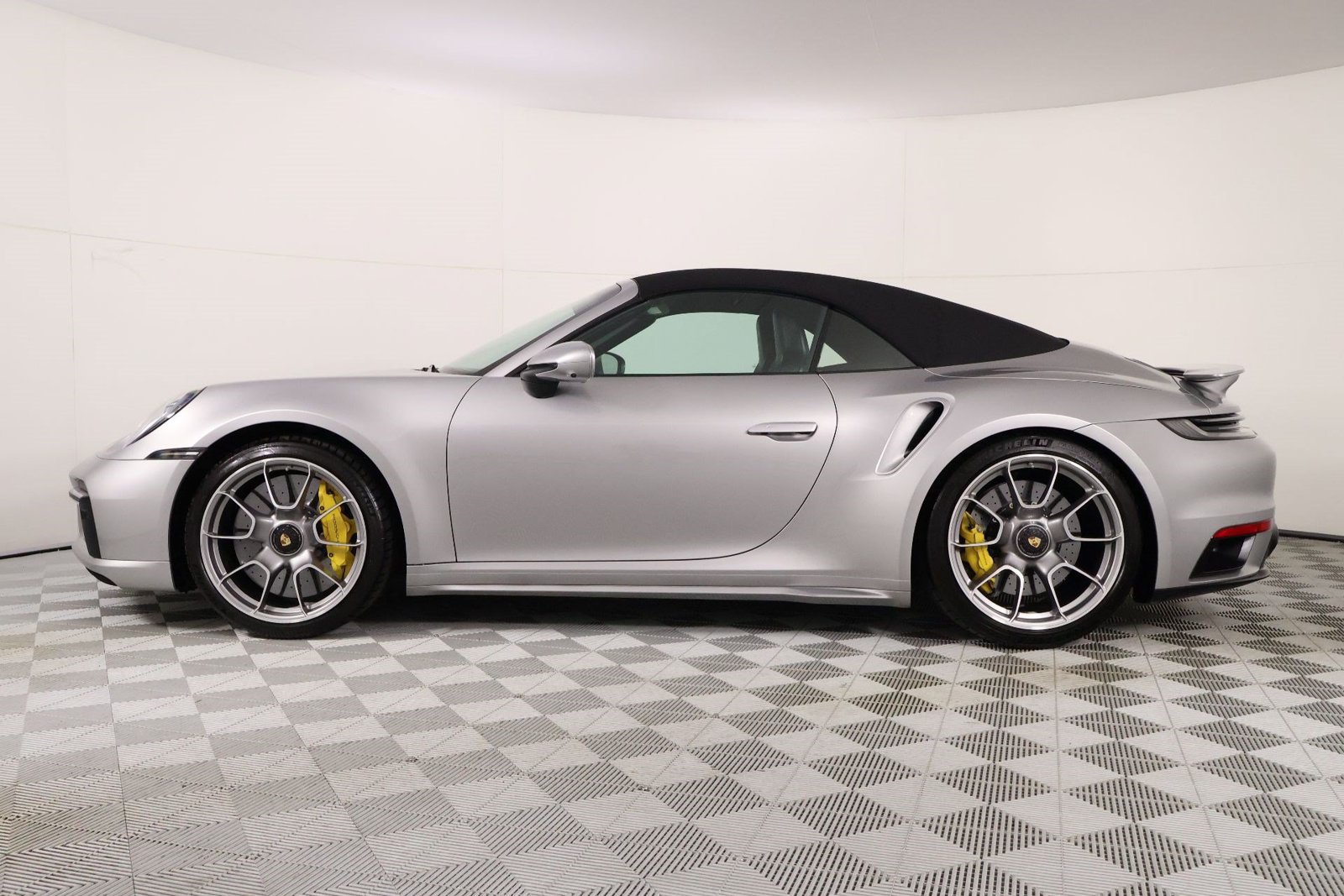 Certified 2021 Porsche 911 Turbo S AWD/4WD image 2