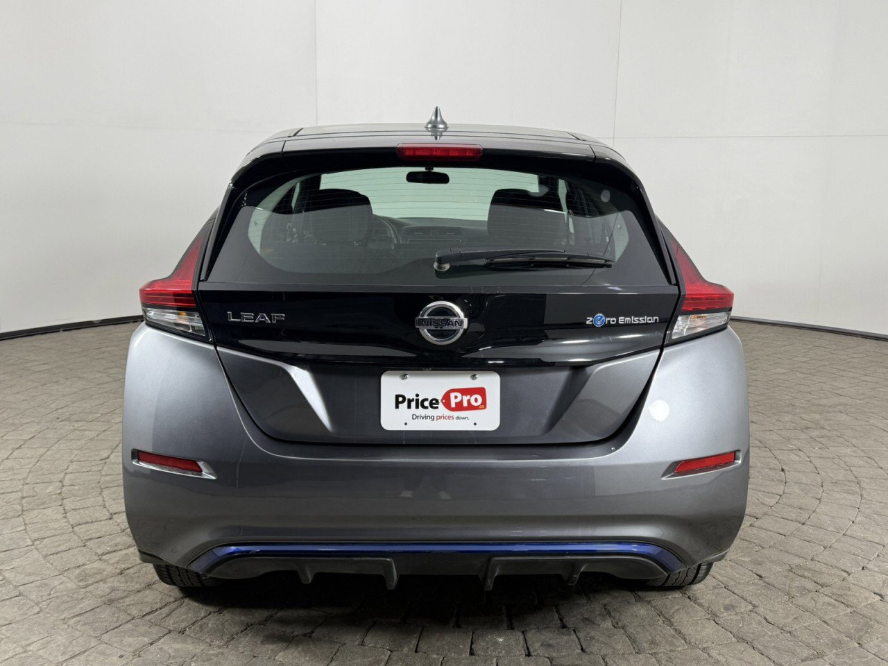 Used 2019 Nissan Leaf S w/ S Charge Package image 6