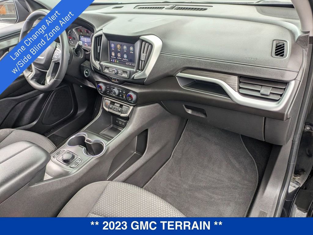 Certified 2023 GMC Terrain SLE w/ Driver Convenience Package image 45