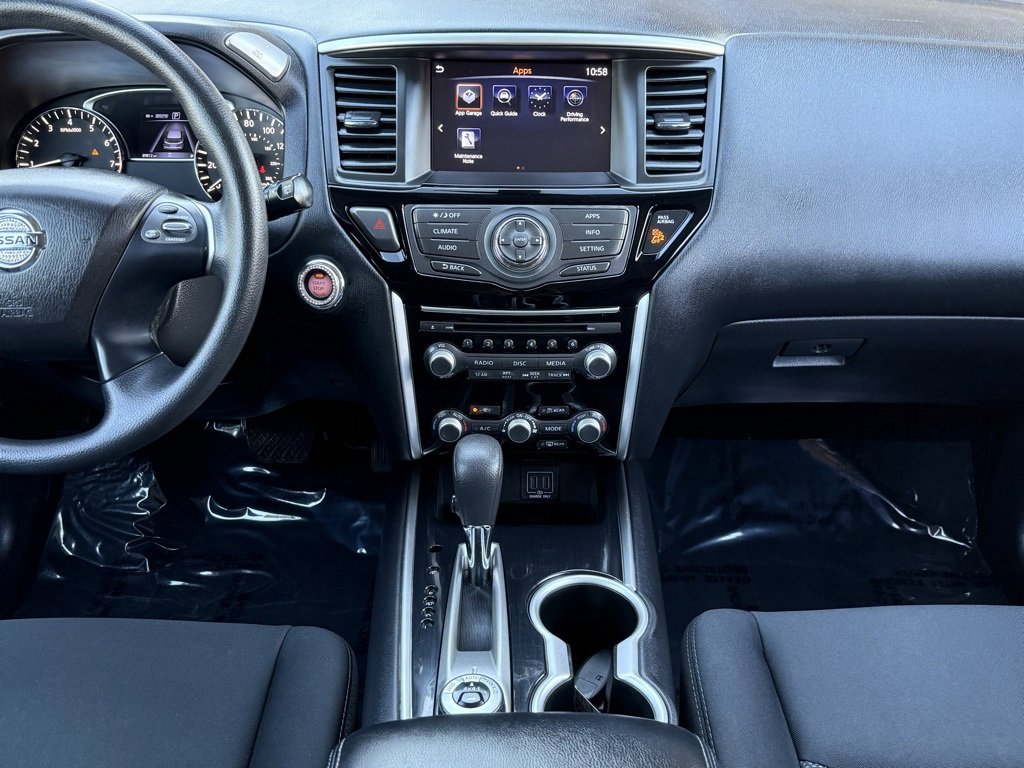 Used 2018 Nissan Pathfinder S image 32