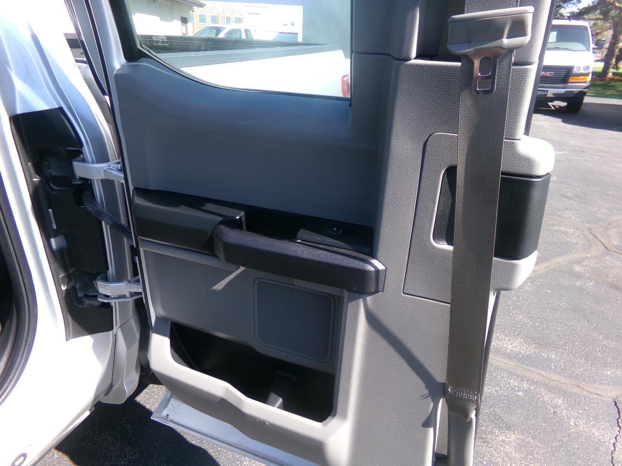 Used 2017 Ford F150 XL w/ Equipment Group 101A Mid RWD image 32