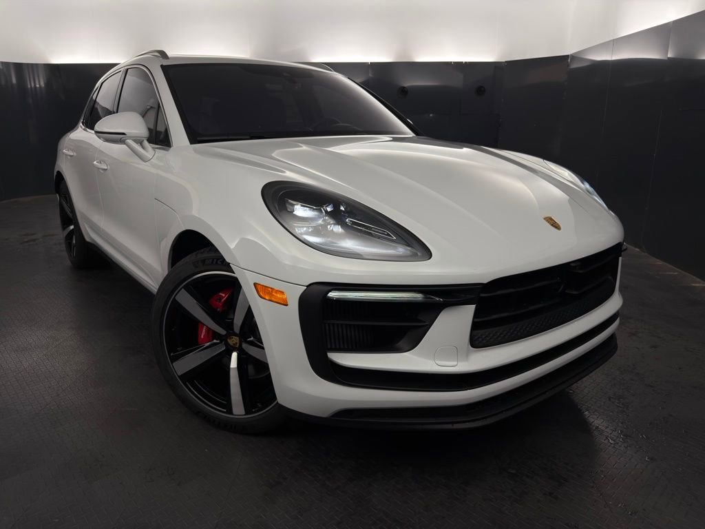 New 2026 Porsche Macan S image 9