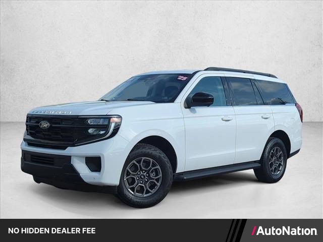 Used 2025 Ford Expedition Active RWD image 1