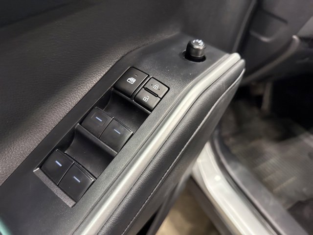 Certified 2024 Toyota Highlander XLE image 20