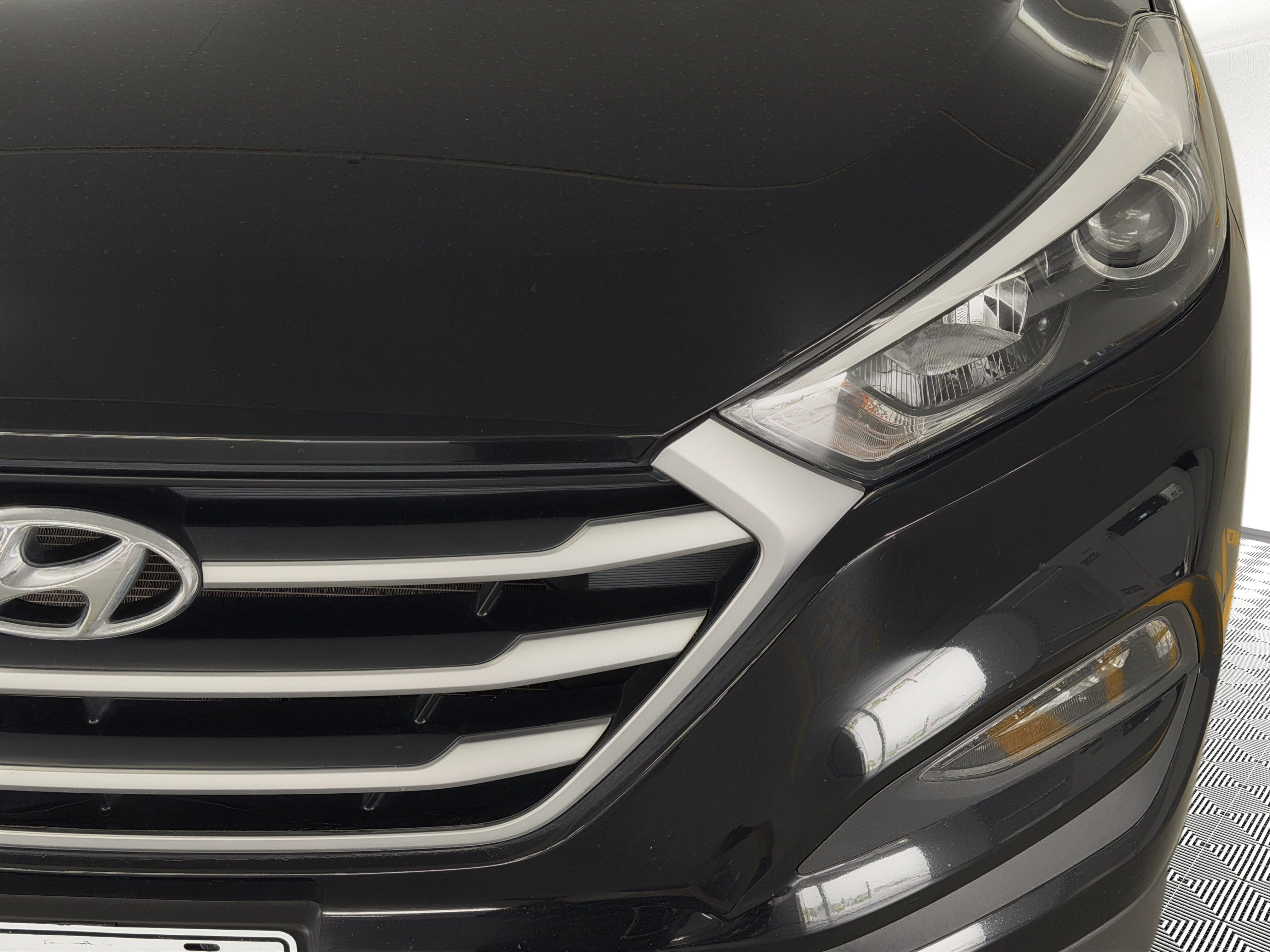 Used 2018 Hyundai Tucson SEL Plus w/ Cargo Package FWD image 11