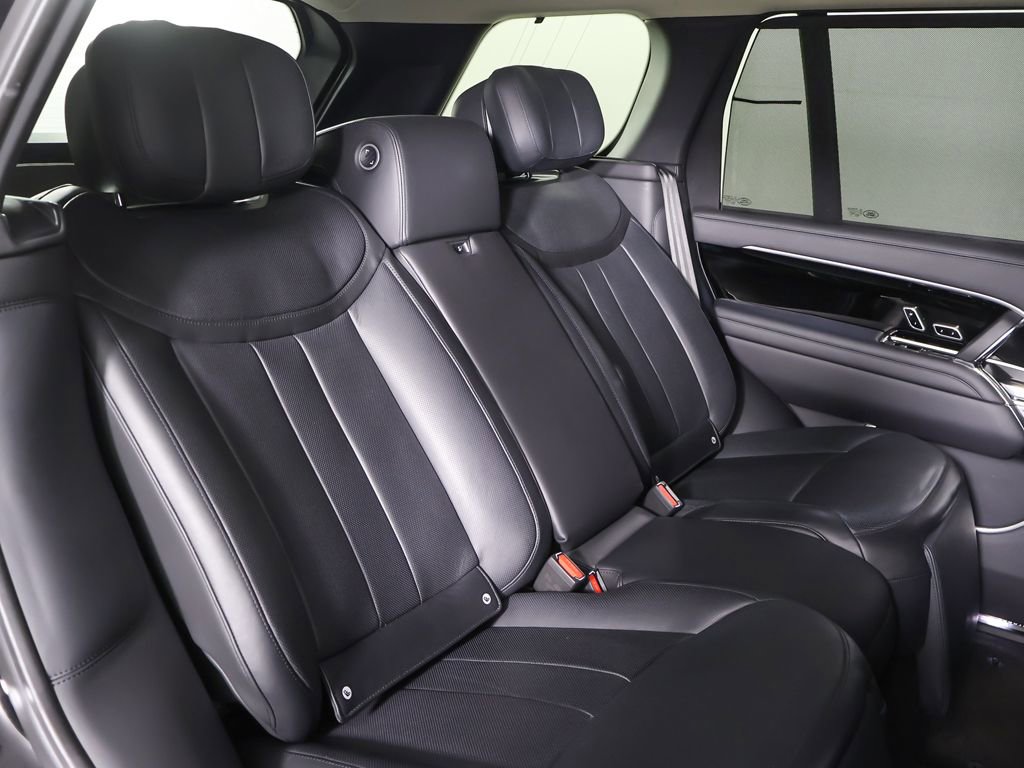 Used 2023 Land Rover Range Rover Long Wheelbase Autobiography image 37