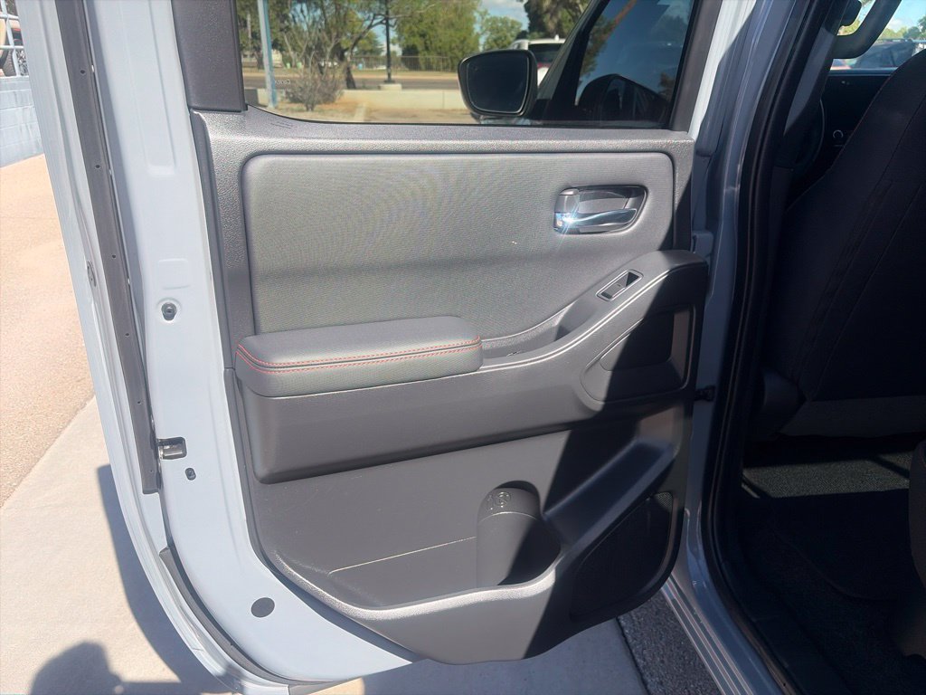 Used 2023 Nissan Frontier Pro-X w/ Technology Package RWD image 14
