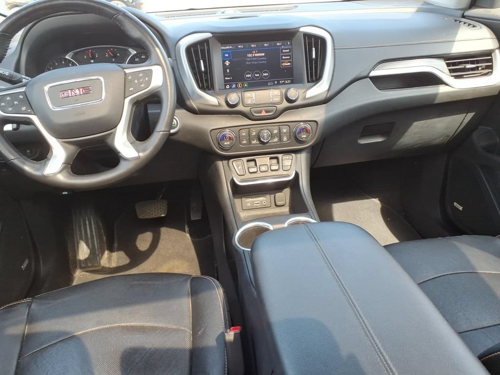 Used 2020 GMC Terrain SLT w/ Preferred Package AWD/4WD image 10