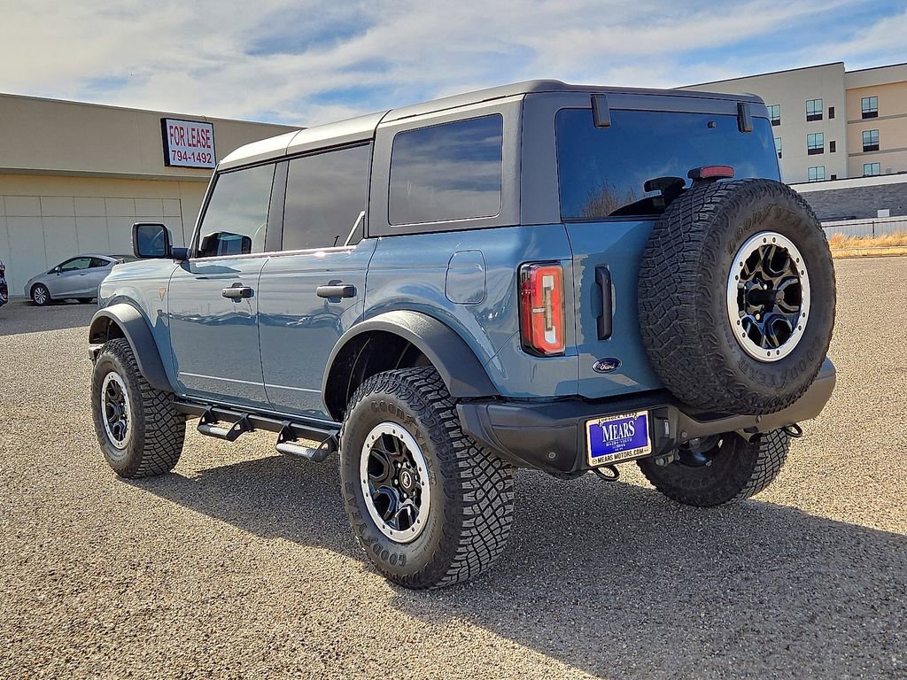 Used 2022 Ford Bronco Badlands w/ Sasquatch Package image 3