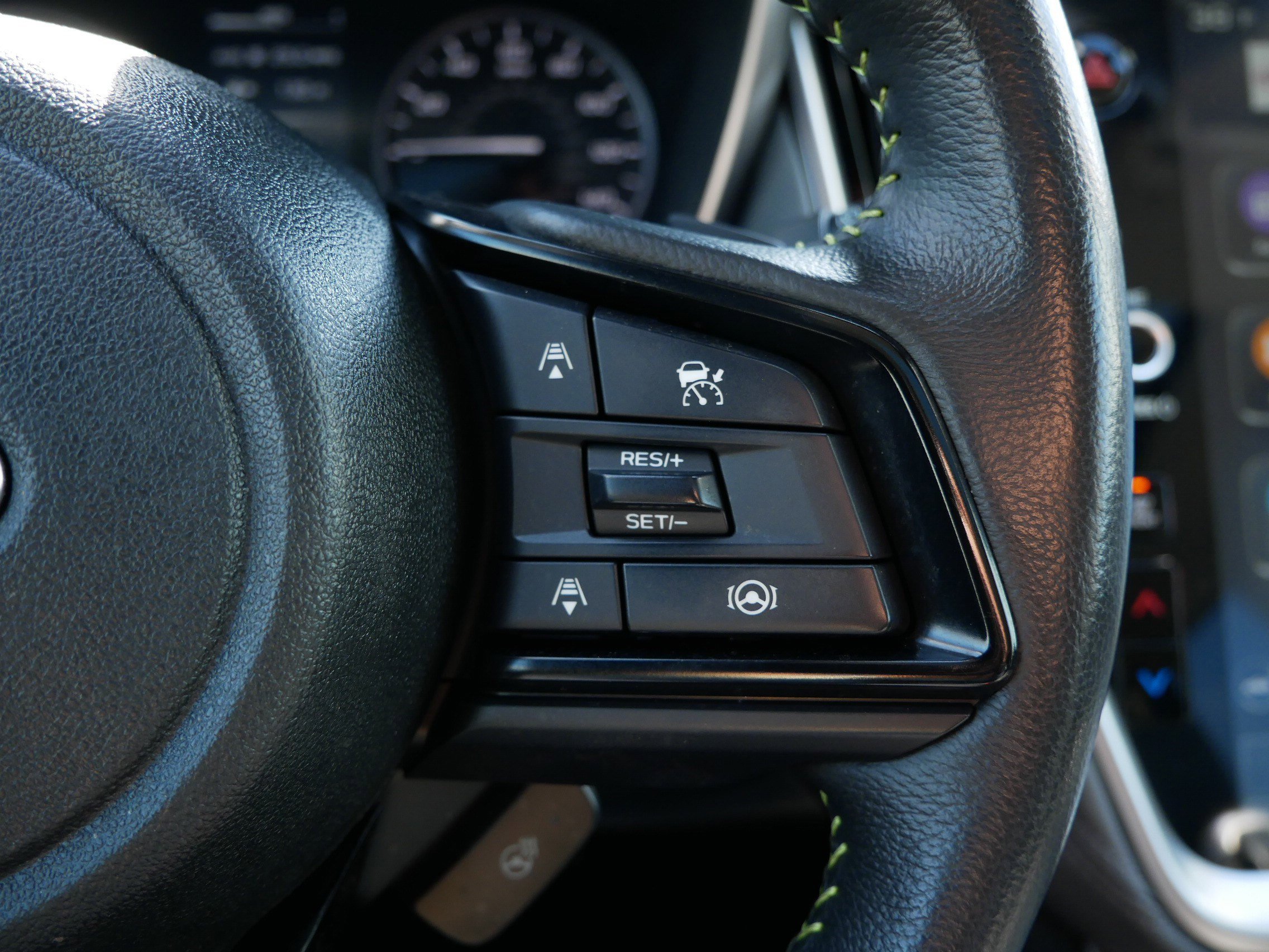 Used 2025 Subaru Outback Onyx Edition image 29