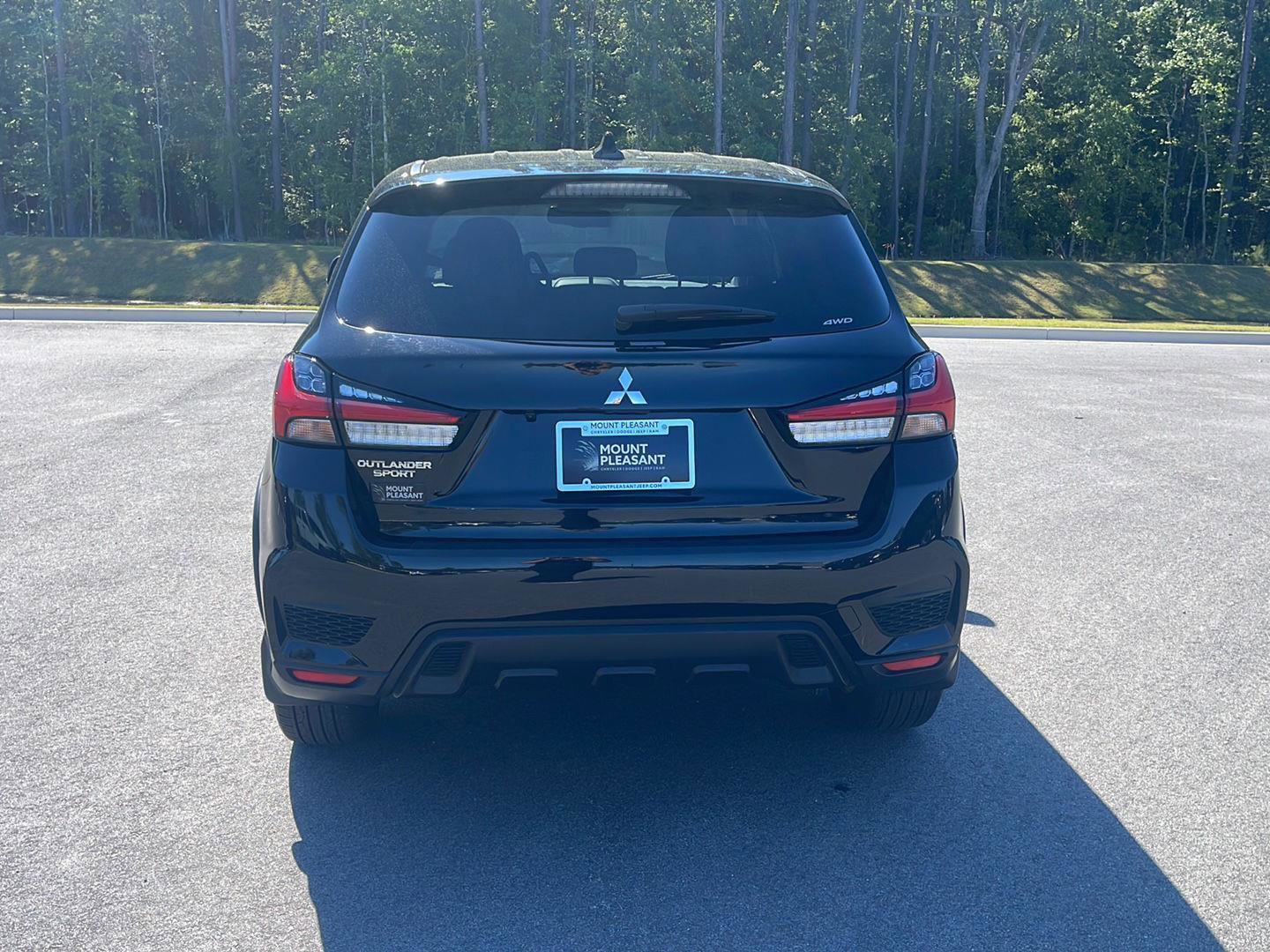 Used 2024 Mitsubishi Outlander Sport ES AWD/4WD image 6