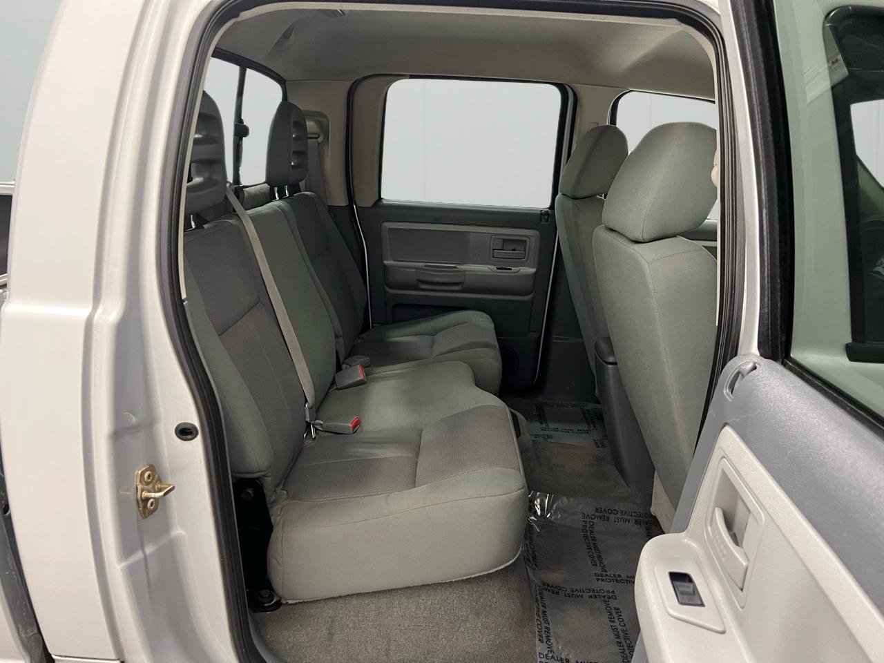 Used 2005 Dodge Dakota SLT w/ Trailer Tow Group image 24