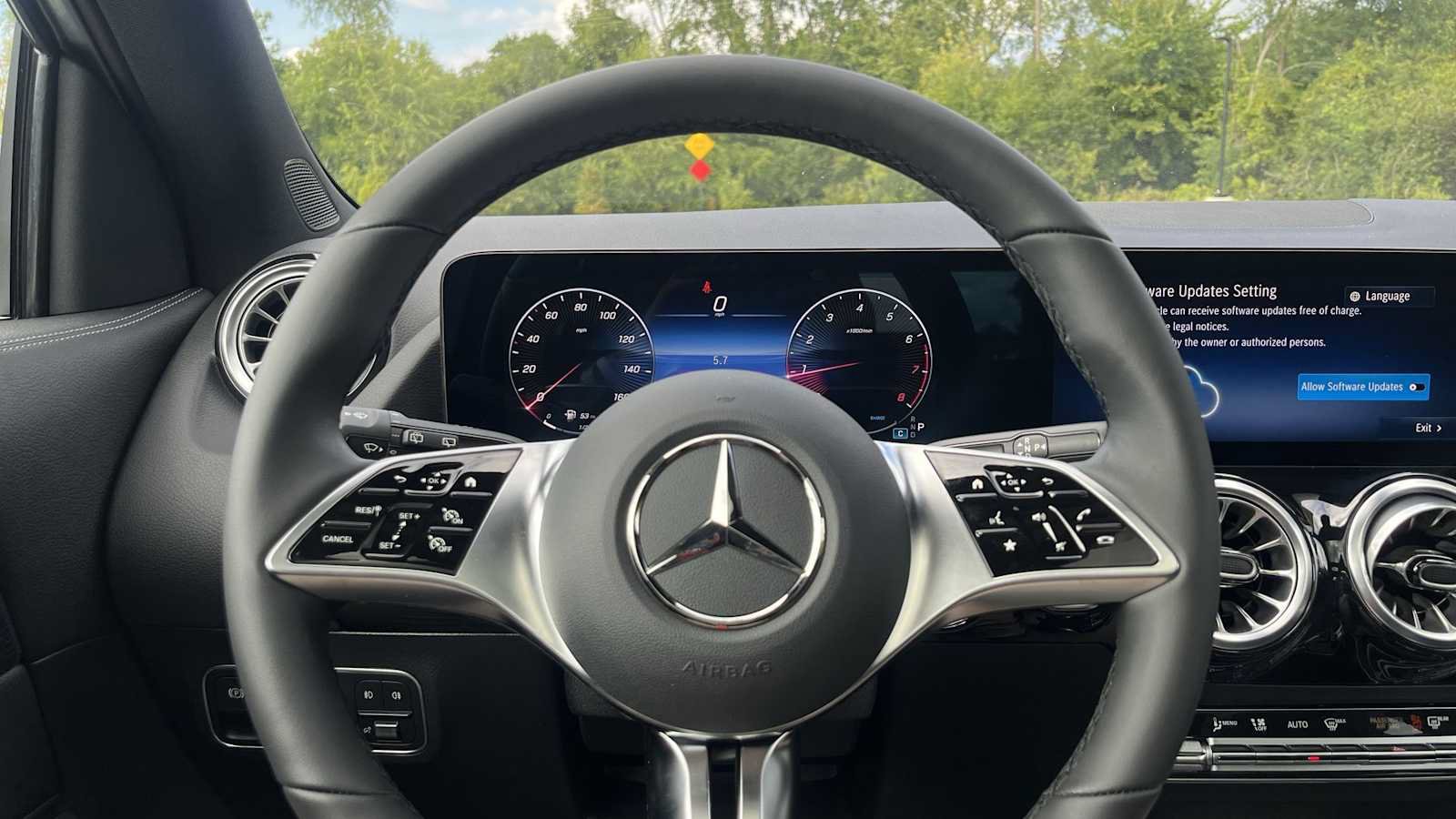 New 2026 Mercedes-Benz GLA 250 4MATIC image 37
