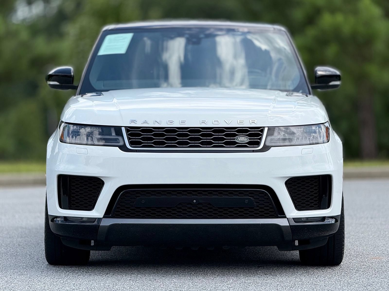 Used 2018 Land Rover Range Rover Sport HSE AWD/4WD image 3