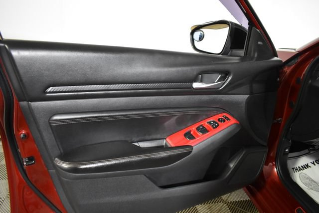 Used 2020 Nissan Altima 2.5 SR FWD image 7