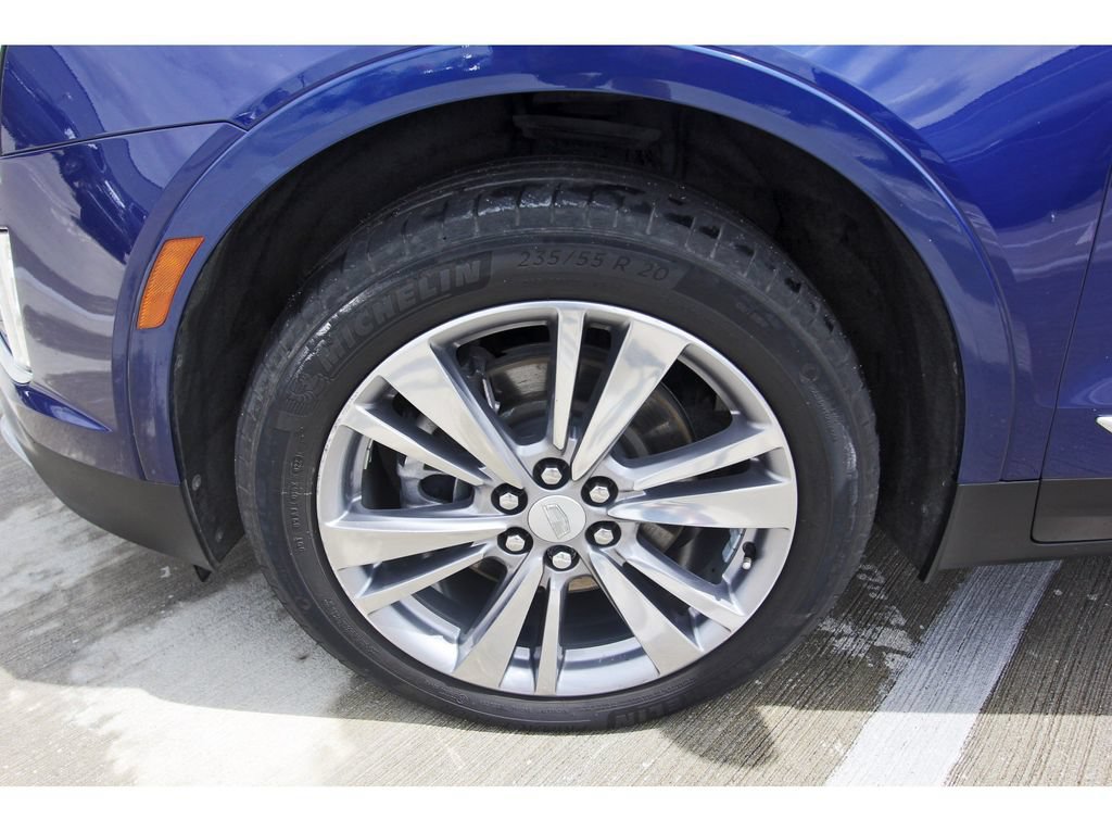 Used 2023 Cadillac XT5 Premium Luxury FWD image 32