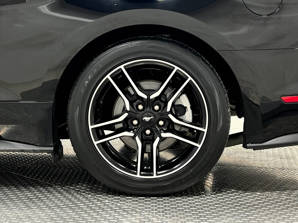 Used 2022 Ford Mustang Premium RWD image 36