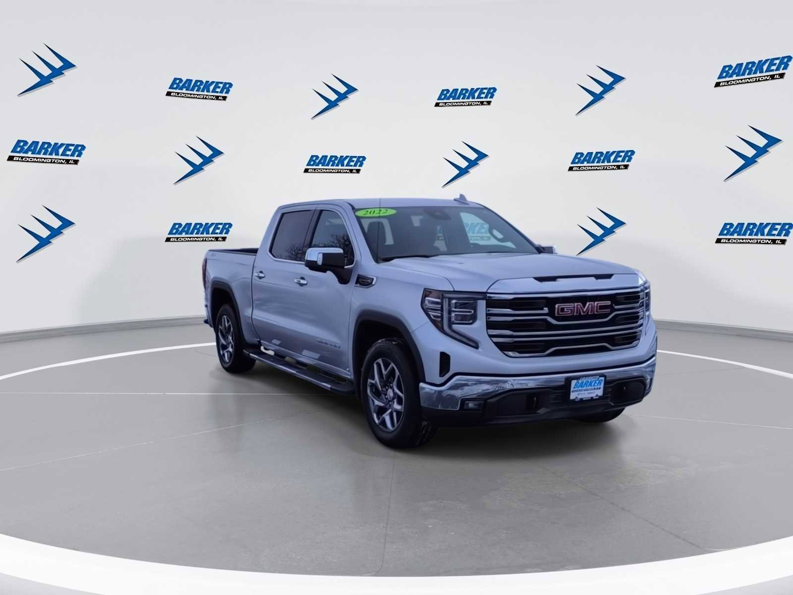Used 2022 GMC Sierra 1500 SLT w/ SLT Premium Package image 3