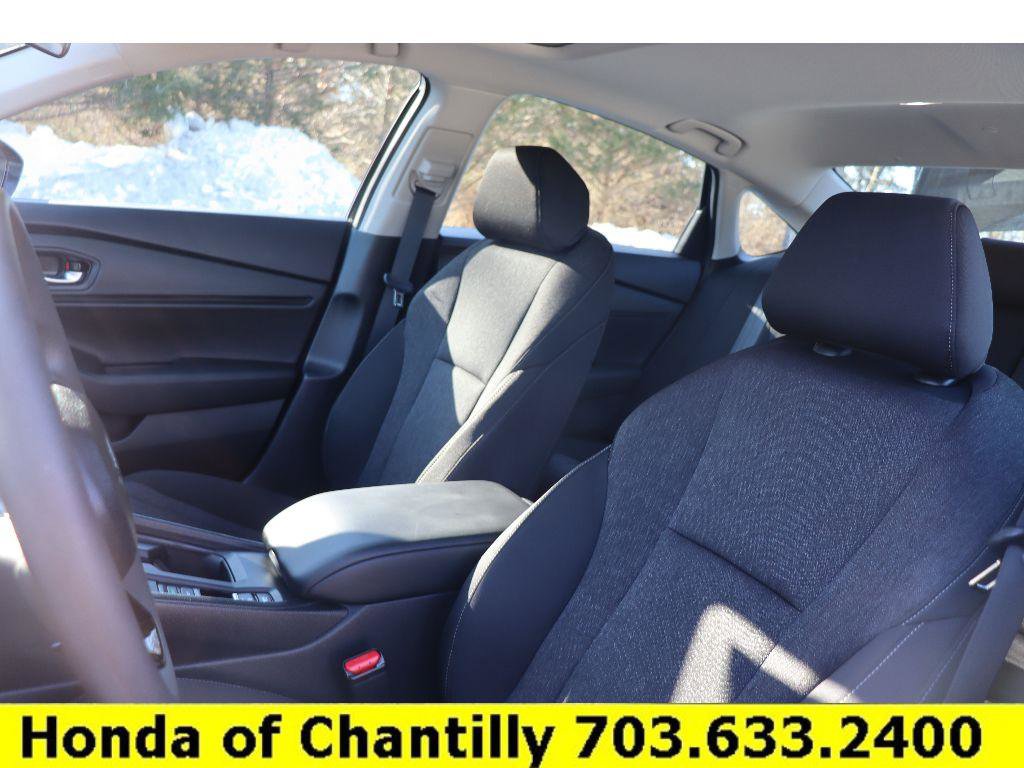 Certified 2025 Honda Accord SE image 21