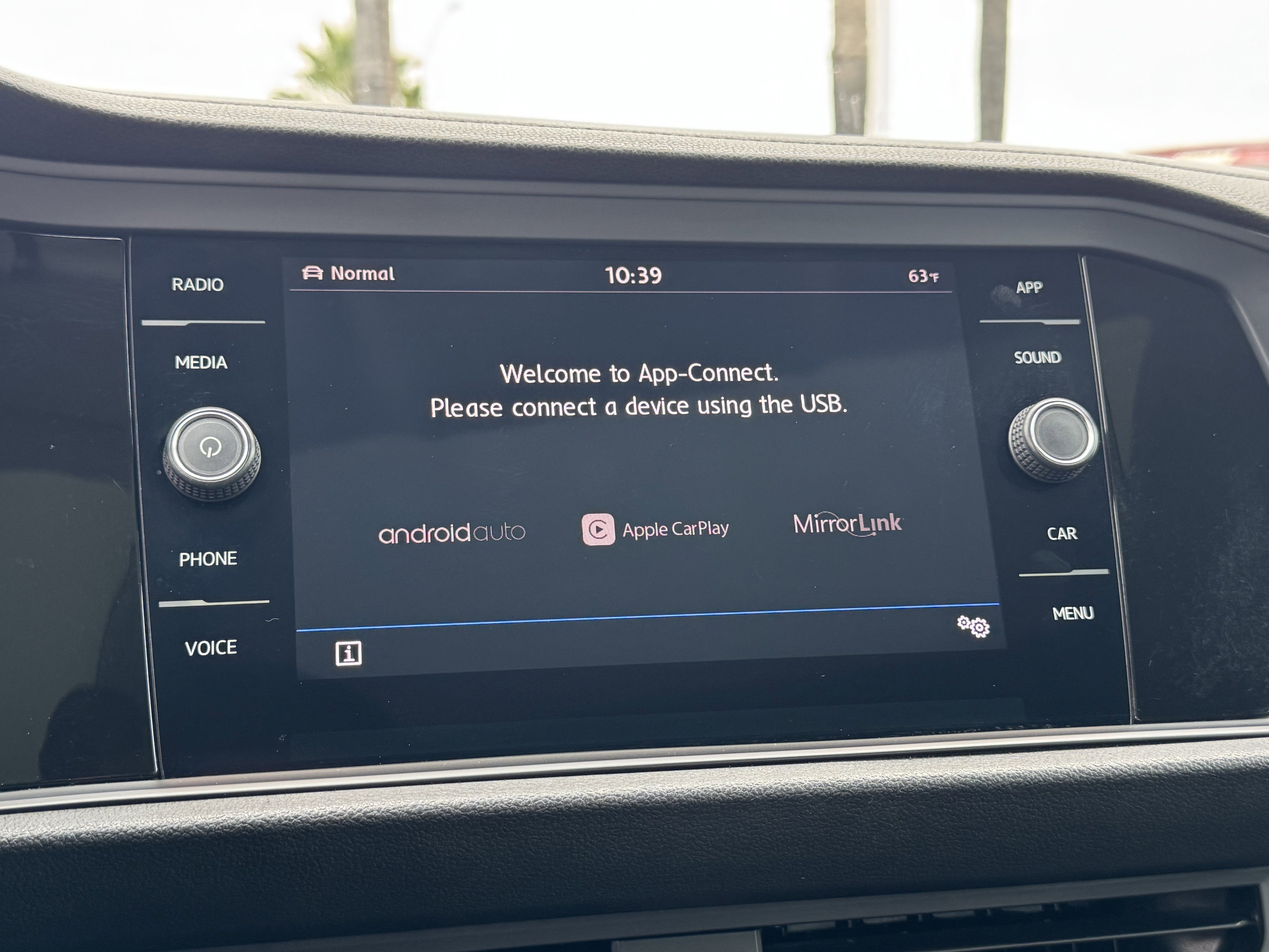 Used 2019 Volkswagen Jetta SEL FWD image 24