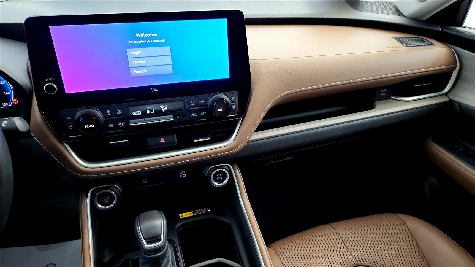 Used 2024 Toyota Grand Highlander Platinum image 32