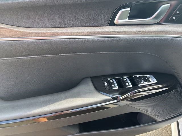 Used 2023 Kia K5 GT-Line image 13