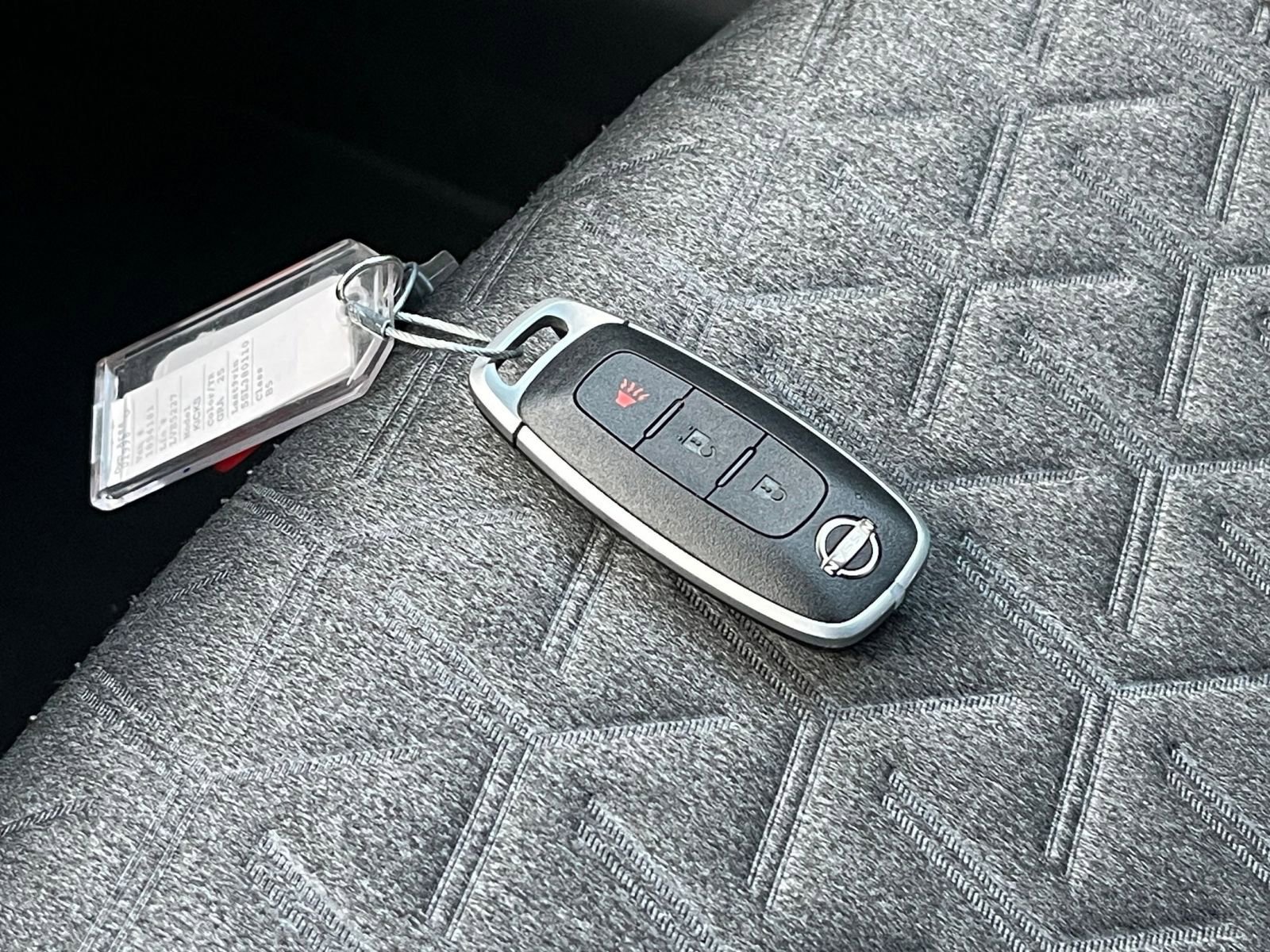 Used 2025 Nissan Kicks SV image 22