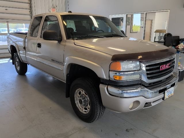 Used 2005 GMC Sierra 2500 SLE AWD/4WD image 5