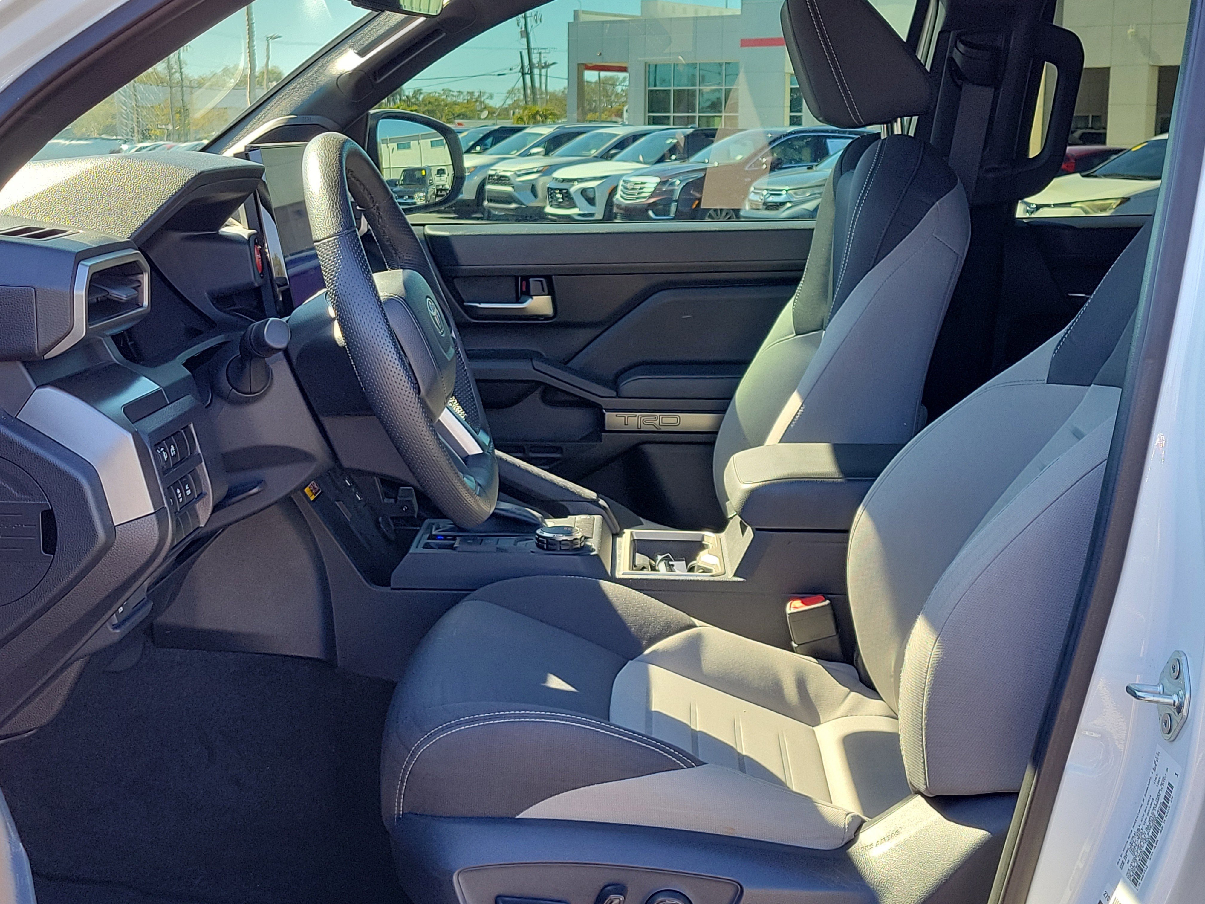 Used 2024 Toyota Tacoma TRD Sport w/ TRD Sport Upgrade Package image 21