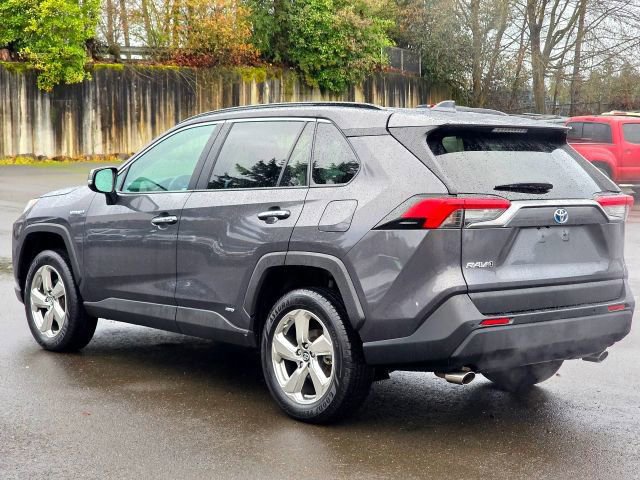 Used 2019 Toyota RAV4 Limited image 5