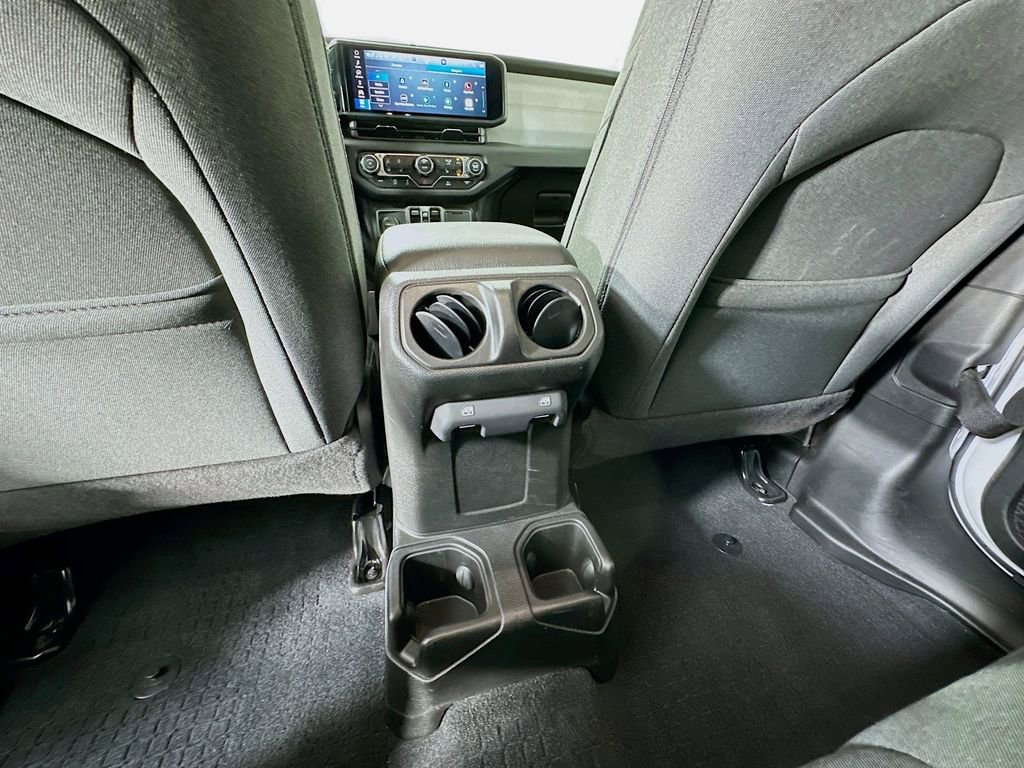 Used 2024 Jeep Gladiator Sport image 25