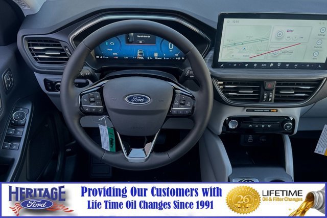 New 2024 Ford Escape SE w/ PHEV Premium Package FWD image 11