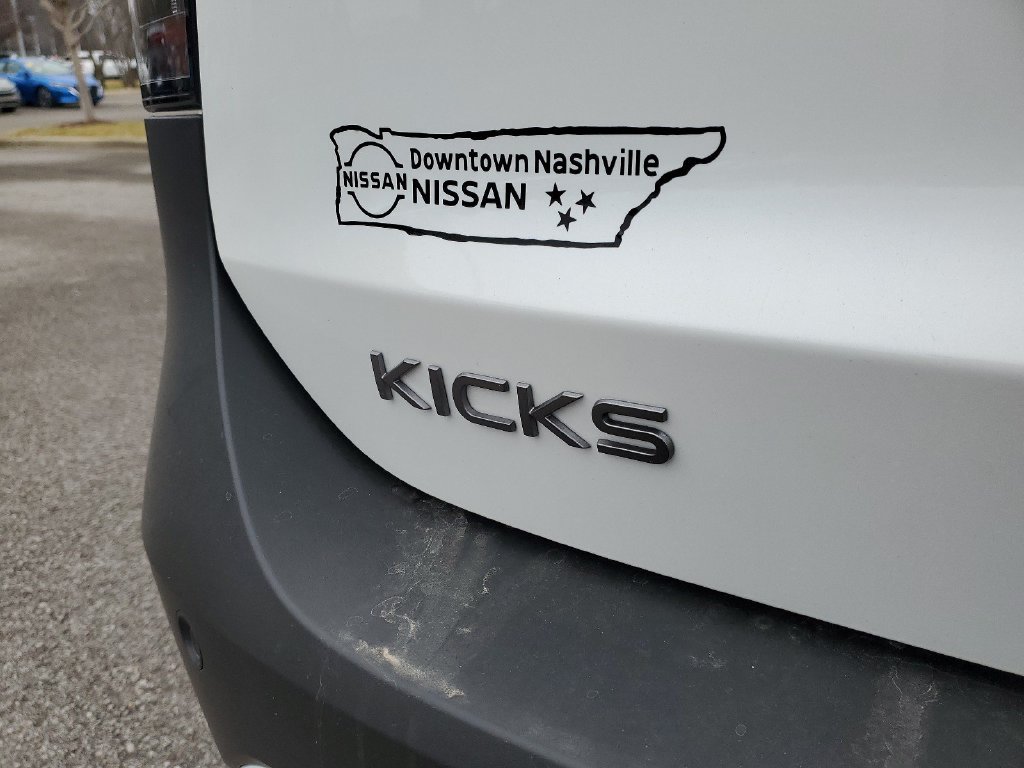New 2026 Nissan Kicks SR w/ Cold Weather Package AWD/4WD image 7