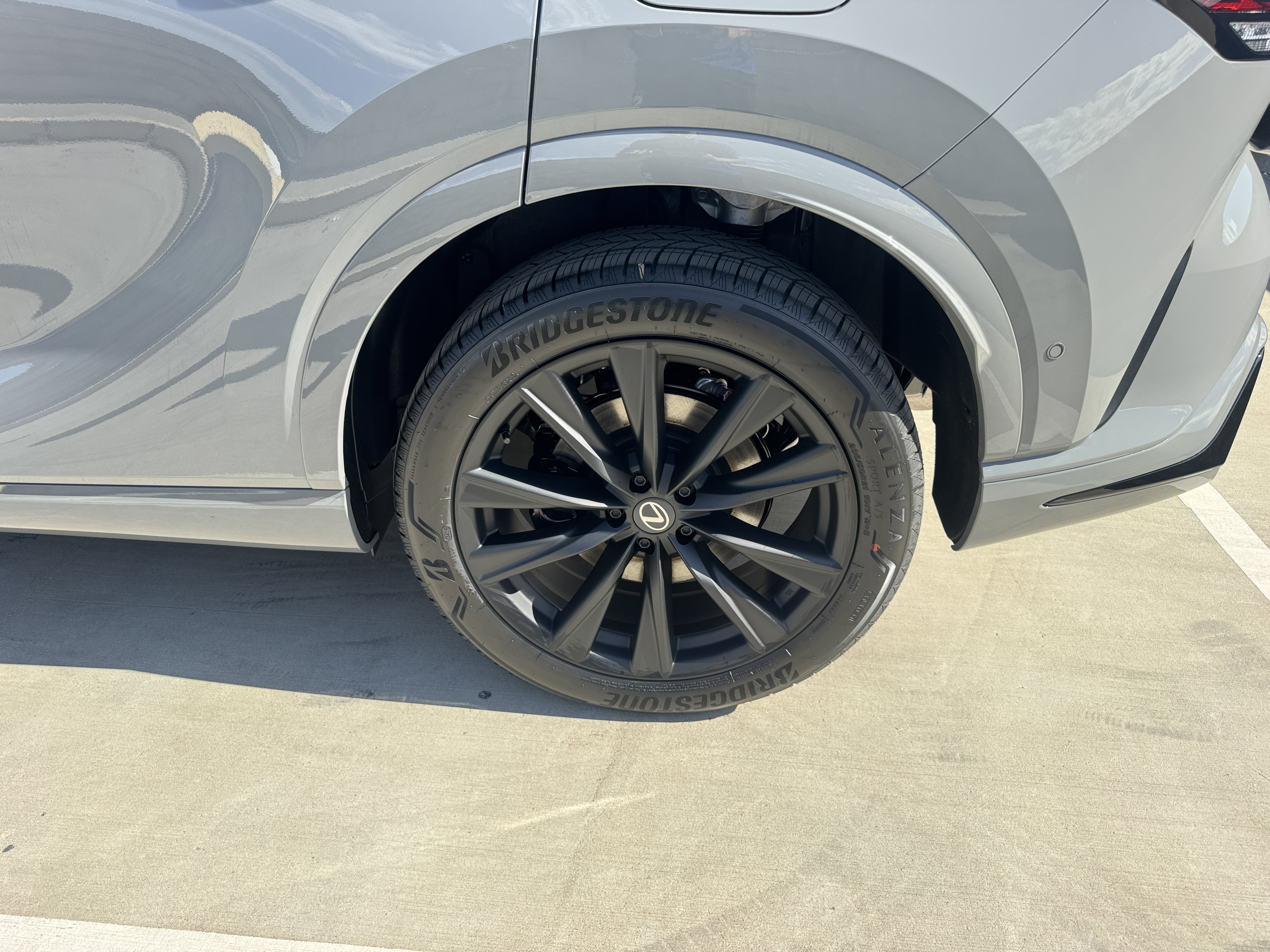 New 2026 Lexus RX 500h F Sport w/ Convenience Package AWD/4WD image 18