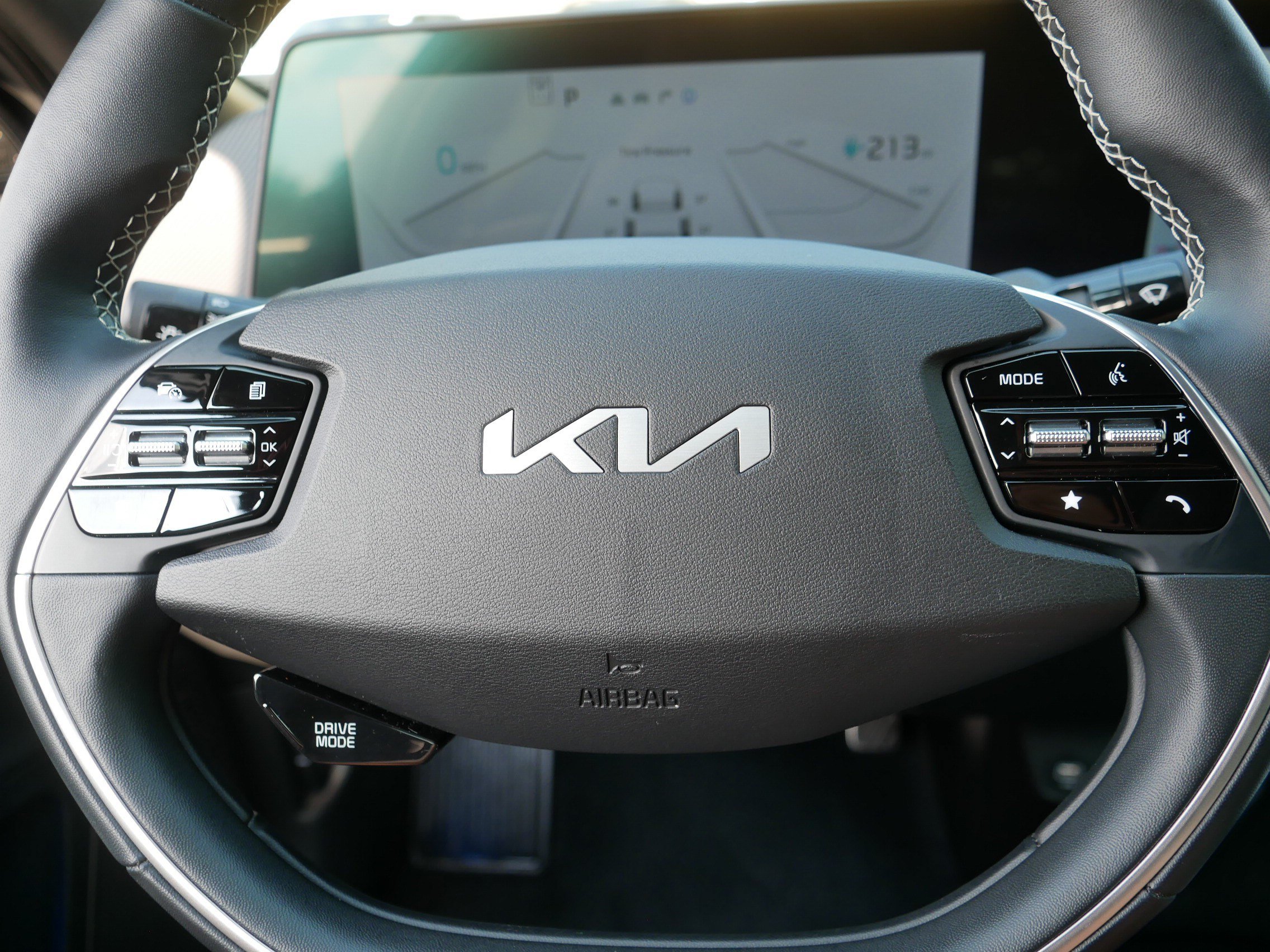 Certified 2024 Kia EV6 GT-Line AWD/4WD image 25