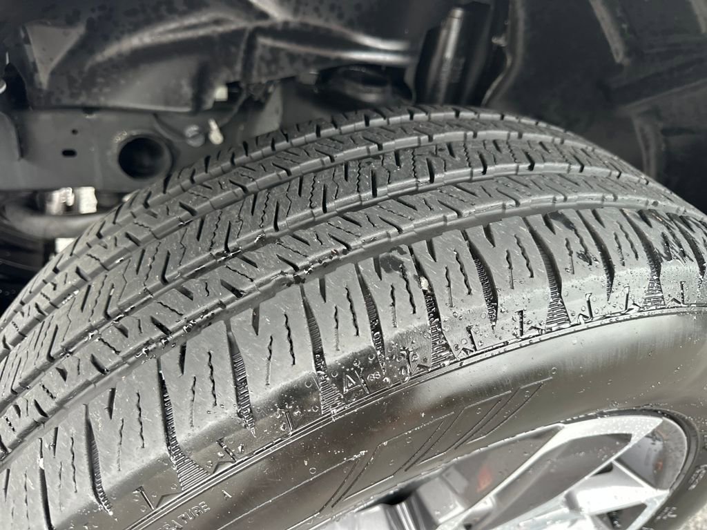 Used 2024 Jeep Wrangler Unlimited image 28