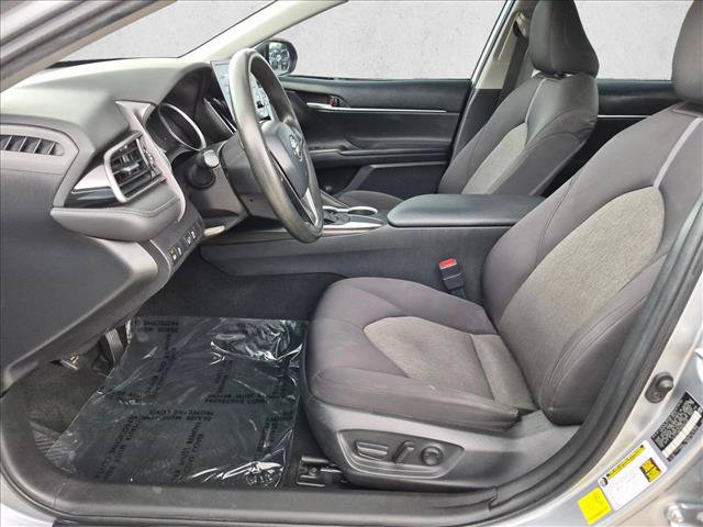 Used 2021 Toyota Camry LE FWD image 15