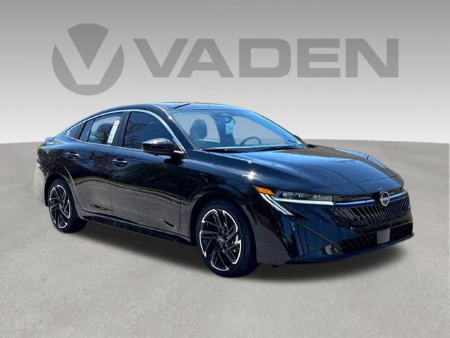 New 2026 Nissan Sentra SR w/ SR All Weather Package FWD image 1