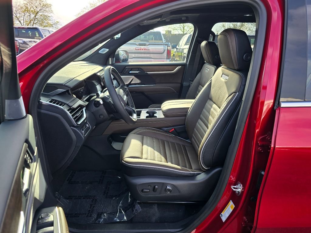 New 2026 GMC Acadia Denali Ultimate AWD/4WD image 14
