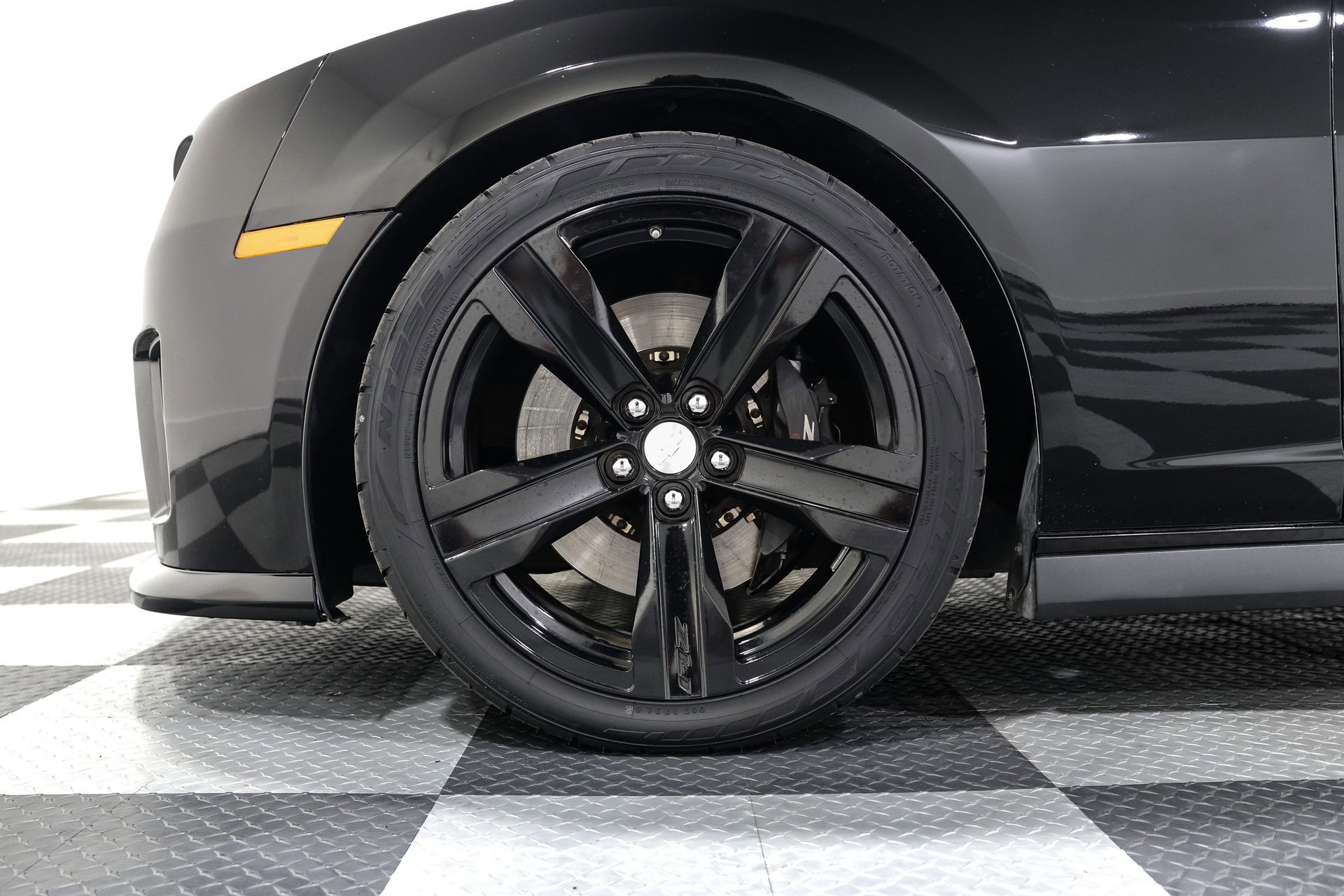 Used 2013 Chevrolet Camaro ZL1 image 4