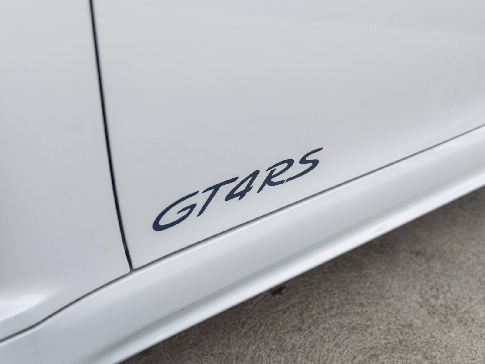 Used 2023 Porsche 718 Cayman GT4 RS RWD image 20