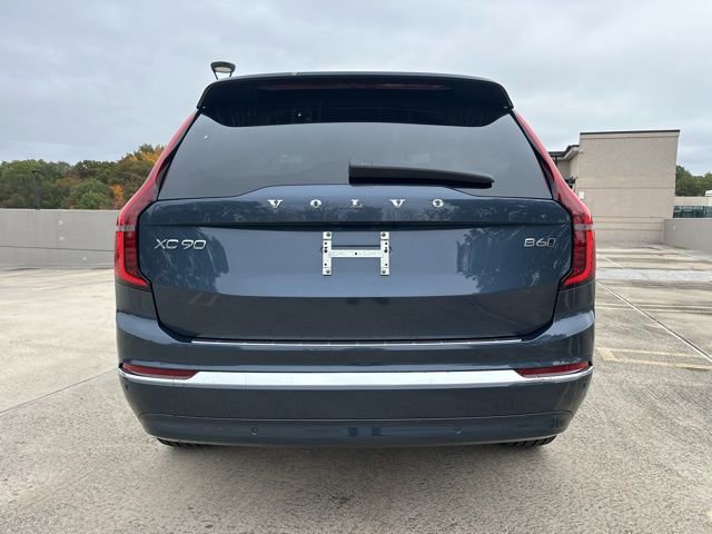 New 2026 Volvo XC90 B6 Plus w/ Protection Package Premier image 6