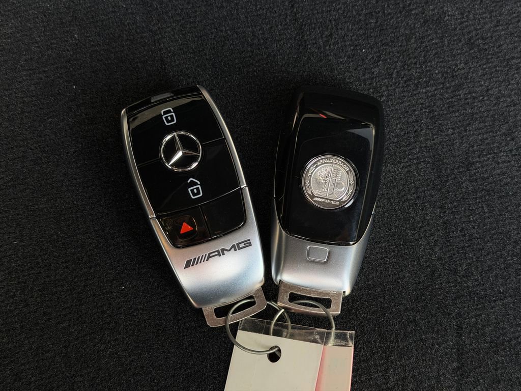 Used 2021 Mercedes-Benz G 63 AMG 4MATIC w/ Seat Comfort Package image 41