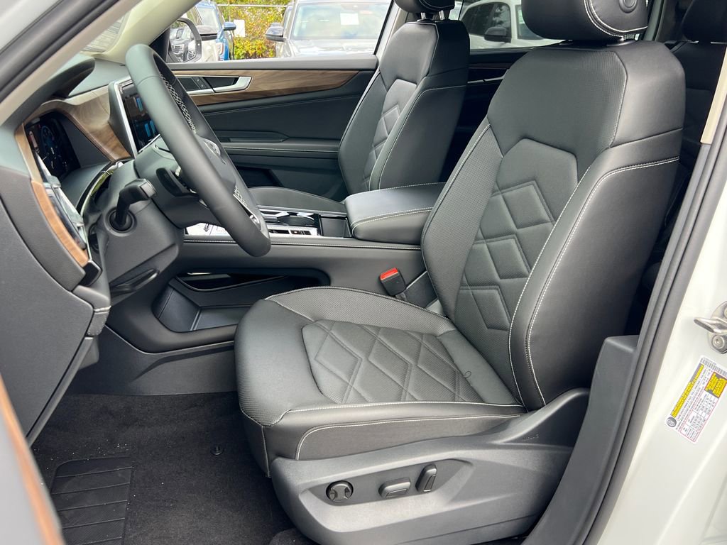 New 2026 Volkswagen Atlas SE image 18