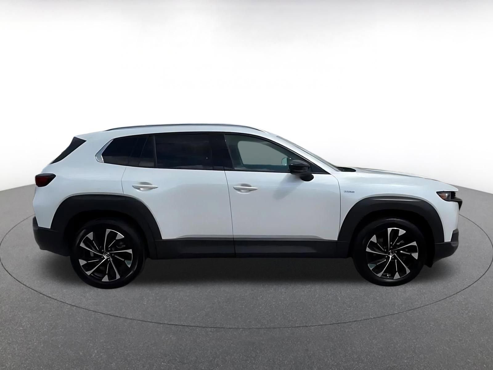 Used 2025 MAZDA CX-50 2.5 Hybrid w/ Premium Plus Pkg image 16