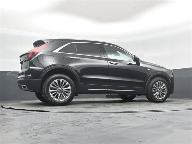 Used 2024 Cadillac XT4 Premium Luxury image 40