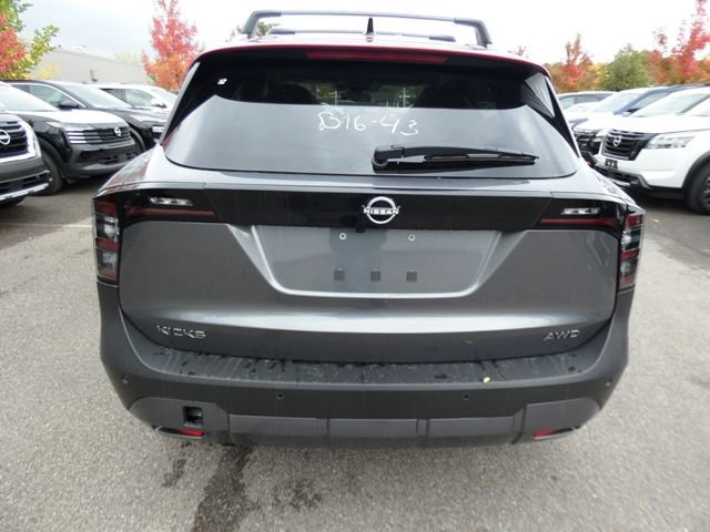 New 2026 Nissan Kicks SV w/ SV Premium Package image 4